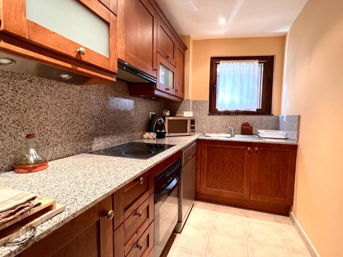 Apartament De La Vall Ferrera - L'Amfitriona Areu Extérieur photo