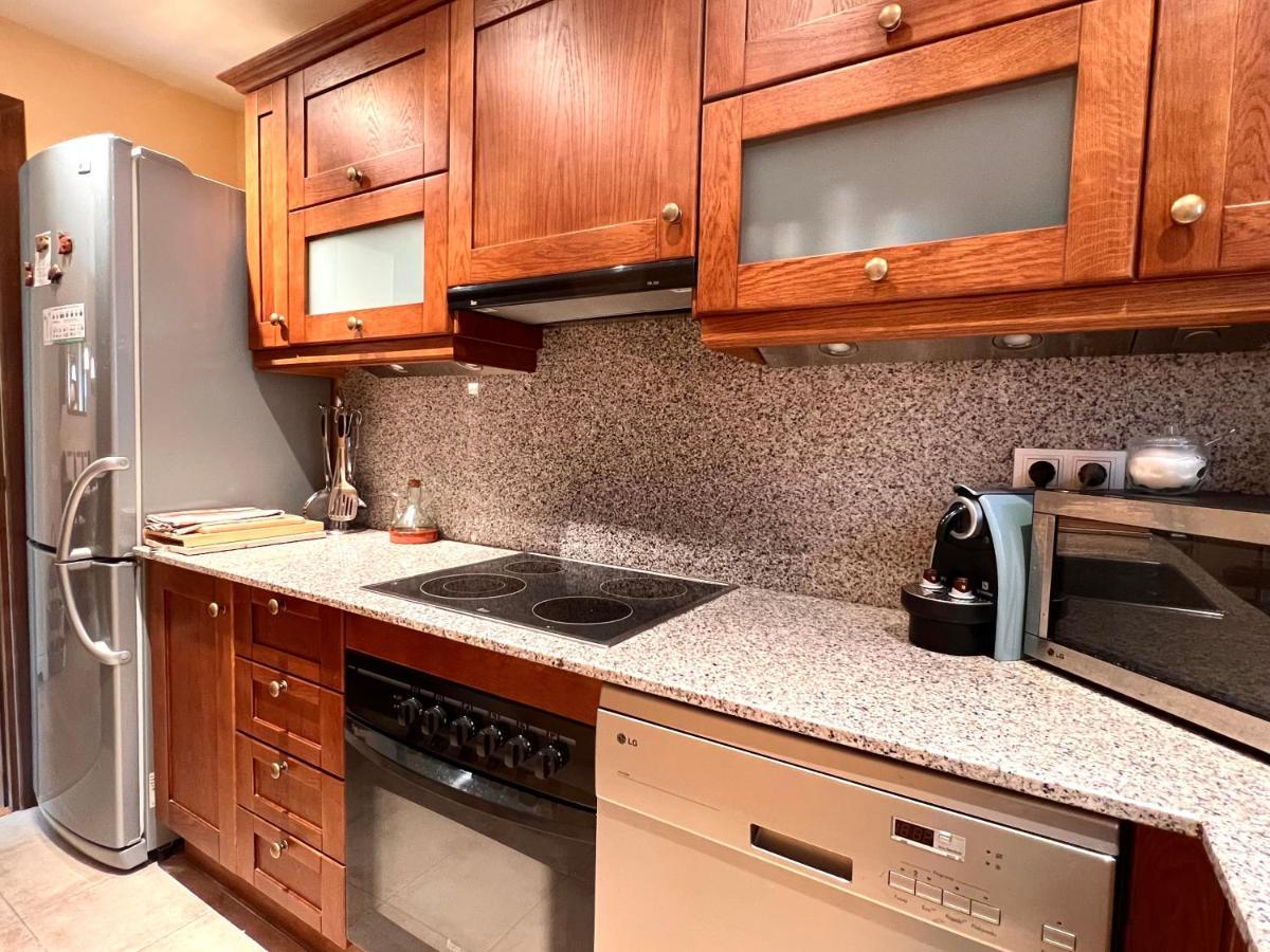 Apartament De La Vall Ferrera - L'Amfitriona Areu Extérieur photo
